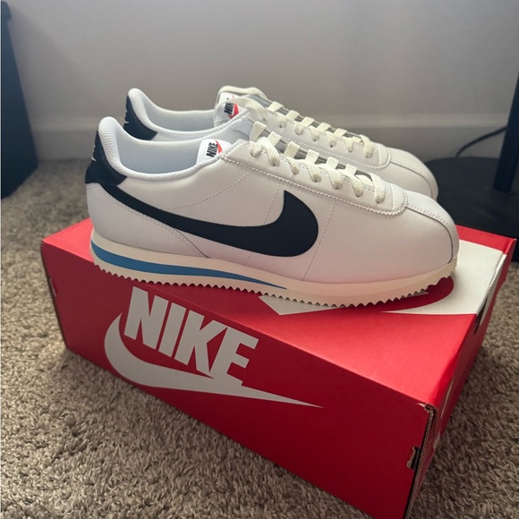 Nike Cortez ‘23 - Picture 3 of 5